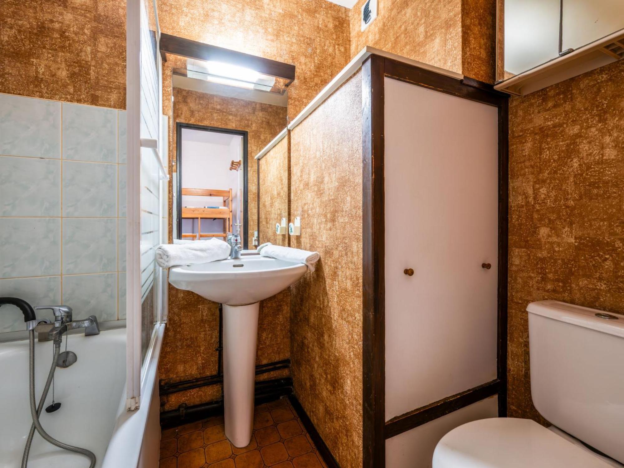 Apartment Les Eaux Vives 1 & 2-2 By Interhome Saint-Pierre-la-Mer  Eksteriør billede