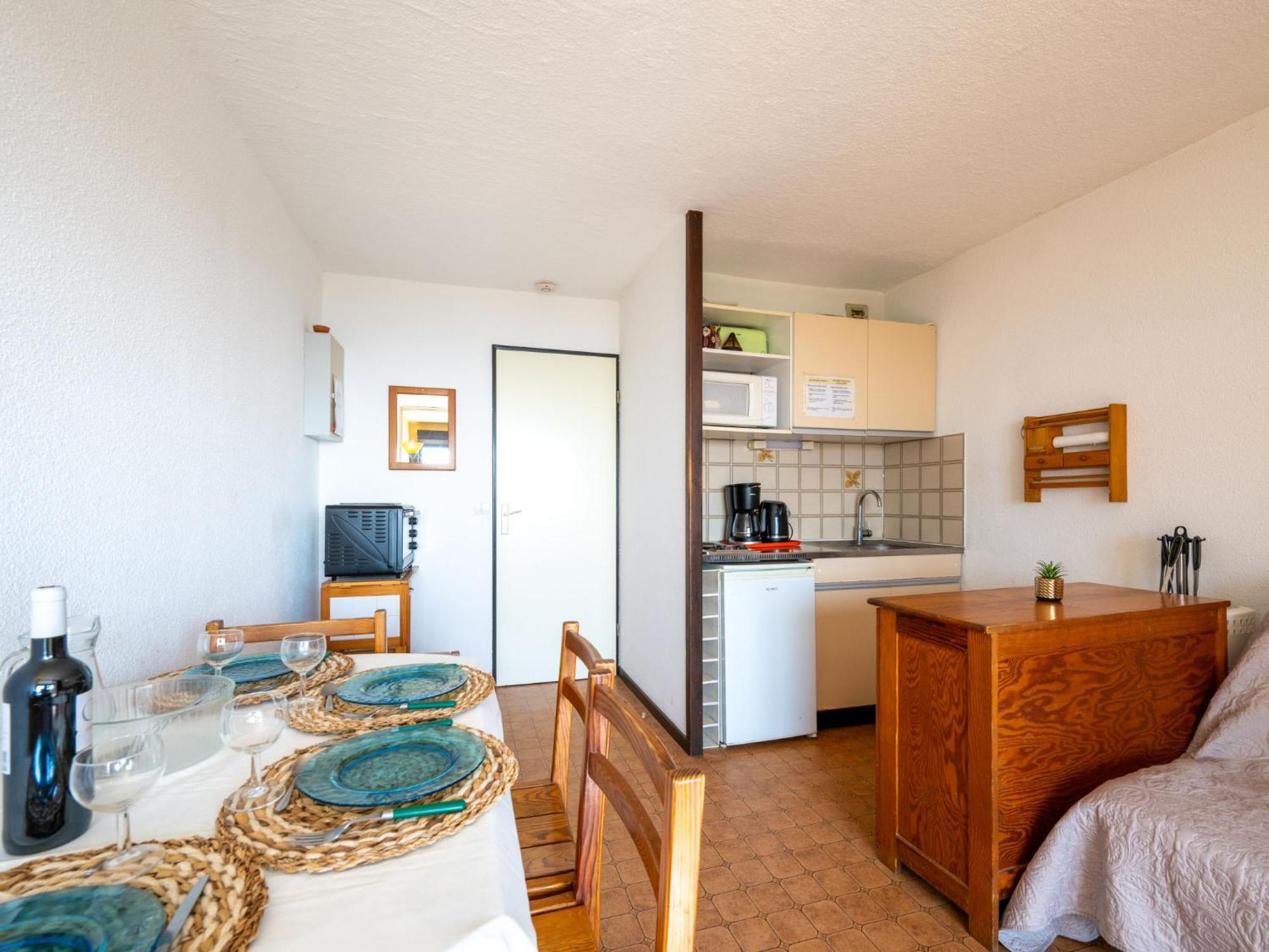 Apartment Les Eaux Vives 1 & 2-2 By Interhome Saint-Pierre-la-Mer  Eksteriør billede